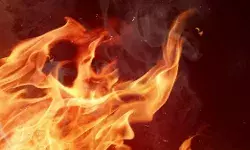 रिफाइंड ऑयल फैक्ट्री में भीषण आग से अफरातफरी- मौके पर पहुंची...