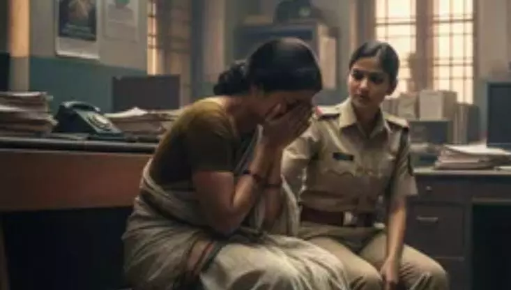 प्रेमी के ठुकराये जाने पर दो बच्चों की मां ने थाने में काट ली कलाई प्रेमी के ठुकराये जाने पर दो बच्चों की मां ने थाने में काट ली कलाई