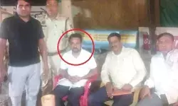 CM के नाम 9 पन्नों का नोट छोड़कर अंतरध्यान हुए BJP नेता मंदिर में मिले CM के नाम 9 पन्नों का नोट छोड़कर अंतरध्यान हुए BJP नेता मंदिर में मिले