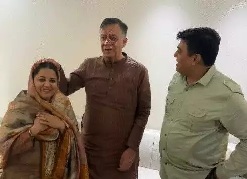 भैया दूज पर विधानसभा अध्यक्ष का टीका करने पहुंची विधायक नसीम