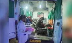 एम्बुलेंस में गूंजी किलकारी - रास्ते में सुनैना ने दिया बेटी को जन्म