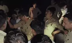 युवक की हत्या से क्षेत्र में फैली सनसनी- पीठ पर मारी गोली युवक की हत्या से क्षेत्र में फैली सनसनी- पीठ पर मारी गोली