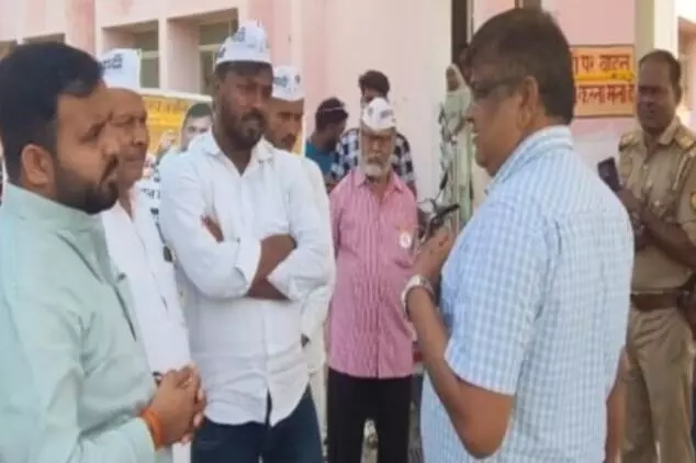 अर्थी मेरी नहीं सरकार एवं योगी की निकालिए- सीएमएस सस्पेंड अर्थी मेरी नहीं सरकार एवं योगी की निकालिए- सीएमएस सस्पेंड