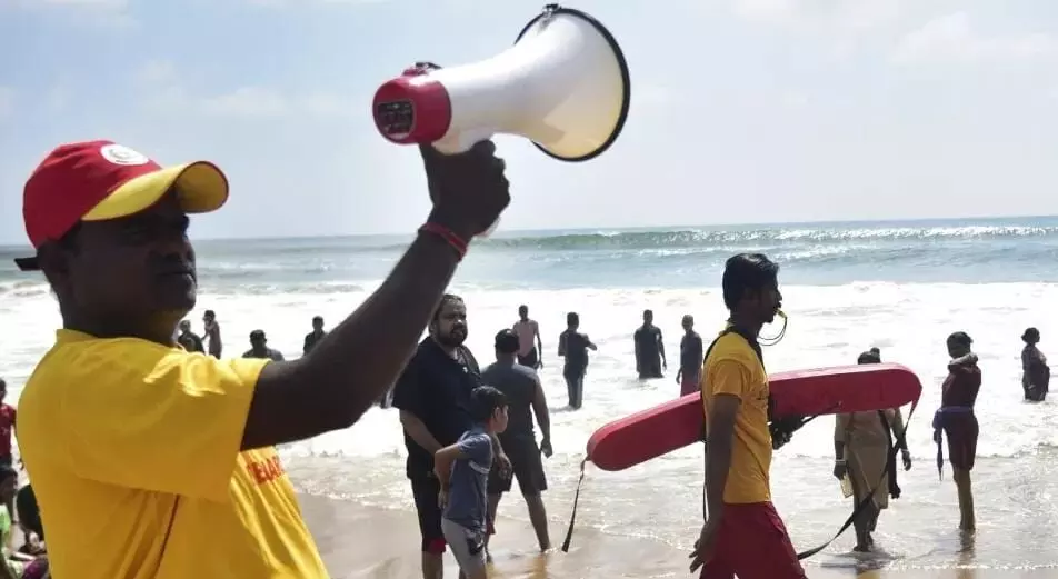 चक्रवात मोंथा का खतरा - सरकार का कई राज्यों में अलर्ट जारी चक्रवात मोंथा का खतरा - सरकार का कई राज्यों में अलर्ट जारी