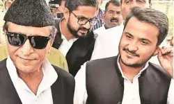 MP MLA कोर्ट का फरमान- आजम के बेटे अब्दुल्ला को जमा करना होगा पासपोर्ट MP MLA कोर्ट का फरमान- आजम के बेटे अब्दुल्ला को जमा करना होगा पासपोर्ट