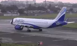 इंडिगो फ्लाइट की इमरजेंसी लैंडिंग-पक्षी से टकराया विमान- बाल बाल बची.. इंडिगो फ्लाइट की इमरजेंसी लैंडिंग-पक्षी से टकराया विमान- बाल बाल बची..