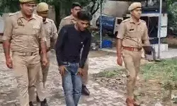 छेड़छाड़ के बाद थाने ऐंडा बेंडा होकर निकला शोहदा बोला- मेरी जैसी.....