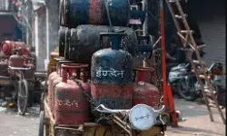 मिली राहत -गैस की कीमतों में आई कमी- अब हो गया इतना सस्ता