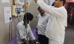 निर्माणाधीन मकान में काम कर मजदूर को काटकर सांप हुआ रफूचक्कर