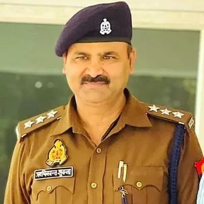 10 साल की सर्विस में 100 करोड़ की संपत्ति जोड़ने वाला डीएसपी सस्पेंड