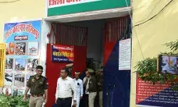 कारागार की तलाशी में बंदी के पास मिला मोबाइल- तीन सस्पेंड कारागार की तलाशी में बंदी के पास मिला मोबाइल- तीन सस्पेंड