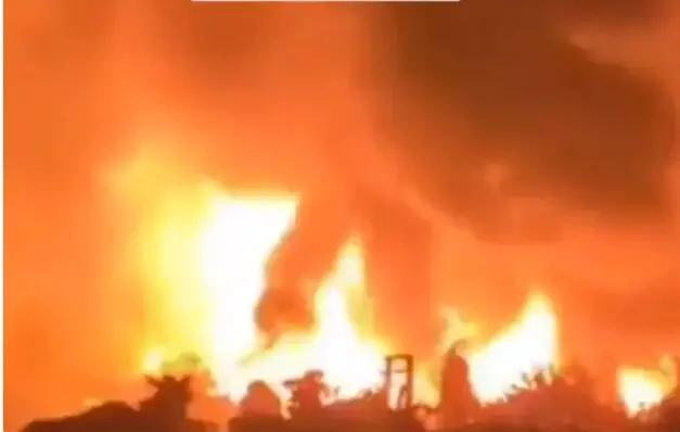 राजधानी में लगी आग- कई झुग्गियां जलकर हुई राख- मचा हड़कंप