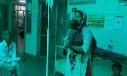 बेटे को जहर देने के बाद मां ने खुद भी गटका- गंभीर हालत में हायर सेंटर बेटे को जहर देने के बाद मां ने खुद भी गटका- गंभीर हालत में हायर सेंटर