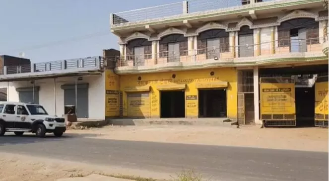 डॉक्टर के घर रेड- मिला 300 किलो RDX, AK 47 एवं कारतूस