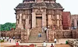 कोणार्क सूर्य मंदिर के नाट मंडप में टूरिस्ट्स की नो एंट्री-लगा प्रतिबंध कोणार्क सूर्य मंदिर के नाट मंडप में टूरिस्ट्स की नो एंट्री-लगा प्रतिबंध