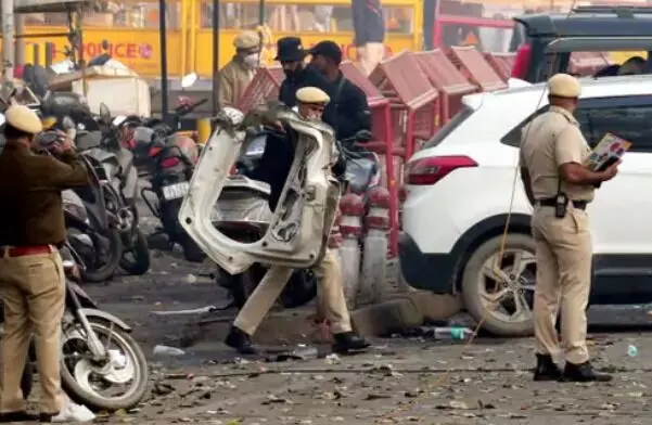 दिल्ली ब्लास्ट- कश्मीर से डॉक्टर व फरीदाबाद से मौलवी गिरफ्तार