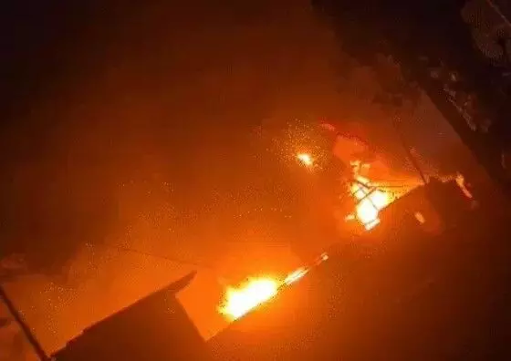 कैमिकल फैक्ट्री में ब्लास्ट-फटा बॉयलर-3 की मौत-आसपास की फैक्ट्रियों को कैमिकल फैक्ट्री में ब्लास्ट-फटा बॉयलर-3 की मौत-आसपास की फैक्ट्रियों को