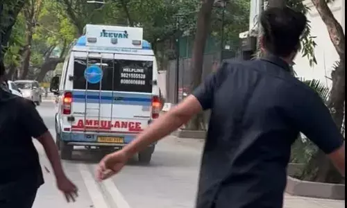 मौत को मात देकर लौटे धरम पाजी का घर पर ही जारी रहेगा इलाज