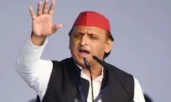 अखिलेश ने बोला हमला- सरकार की नाकामी से हुआ दिल्ली धमाका