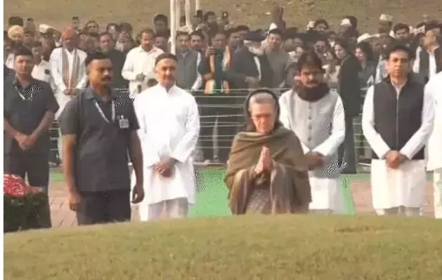 पूर्व PM की 125 वीं जयंती- PM मोदी ने दी श्रद्धांजलि-सोनिया.. पूर्व PM की 125 वीं जयंती- PM मोदी ने दी श्रद्धांजलि-सोनिया..