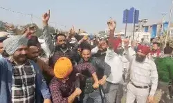 AAP की झाड़ू ने किया विपक्ष का सफाया- कांग्रेस चौथे-पांचवें पर भाजपा