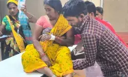 खाना बनाते समय हादसा- भरभराकर गिरी मकान की छत मां बेटी.. खाना बनाते समय हादसा- भरभराकर गिरी मकान की छत मां बेटी..