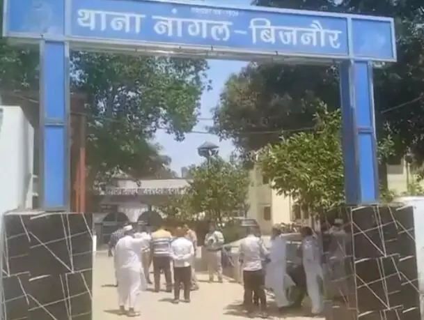 जम्मू कश्मीर पुलिस का बिजनौर में छापा- दबिश देकर हनीफ किया गिरफ्तार