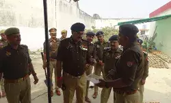 कारागार महानिदेशक ने किया कौशांबी जेल का आकस्मिक निरीक्षण कारागार महानिदेशक ने किया कौशांबी जेल का आकस्मिक निरीक्षण