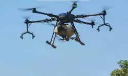 अंतरराष्ट्रीय बॉर्डर के पास दिखाई दिया पाकिस्तान ड्रोन- तीन चार मिनट..