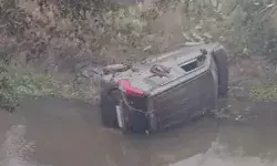 पुल की रेलिंग तोड़कर हवा में उडी कार नाले में समाई- एक युवक की मौत