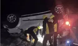 खाई में गिरी कार-अंधेरे में SDRF ने एक को बचाया-3 टीचरों की मौत