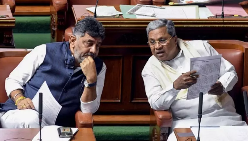 दिल्ली में शुरू हुआ कर्नाटक का नाटक-DK समर्थक विधायकों की बढ़ रही संख्या