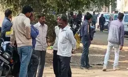 डाककर्मी ने फांसी के फंदे पर झूलकर दी जान- किराए के मकान में.. डाककर्मी ने फांसी के फंदे पर झूलकर दी जान- किराए के मकान में..