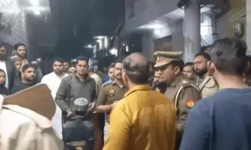 बारात में हर्ष फायरिंग-शादी का नजारा देख रही युवती के पेट मे घुसी गोली