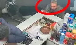 भिक्षा मांगने पहुंचा व्यक्ति मेडिकल स्टोर से ले उडा मस्जिद की दान पेटी भिक्षा मांगने पहुंचा व्यक्ति मेडिकल स्टोर से ले उडा मस्जिद की दान पेटी