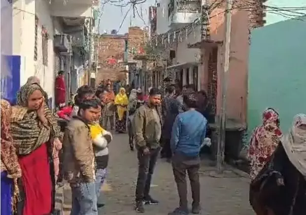 आग जलाने के विवाद में युवक का मर्डर- पड़ोसी ने डंडे से किया अटैक आग जलाने के विवाद में युवक का मर्डर- पड़ोसी ने डंडे से किया अटैक