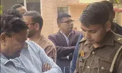 एयरफोर्स विंग कमांडर के ससुर ने खुद को गोली मार ली गोली-मिला सुसाइड.. एयरफोर्स विंग कमांडर के ससुर ने खुद को गोली मार ली गोली-मिला सुसाइड..