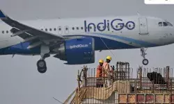 इंडिगो संकट-DGCA का बड़ा एक्शन- 4 फ्लाइट ऑपरेशन इंस्पेक्टर सस्पेंड इंडिगो संकट-DGCA का बड़ा एक्शन- 4 फ्लाइट ऑपरेशन इंस्पेक्टर सस्पेंड