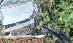 वीकेंड पर घूमने गए लोगों की कार पेड़ से टकराई-2 की मौत-3 की हालत.. वीकेंड पर घूमने गए लोगों की कार पेड़ से टकराई-2 की मौत-3 की हालत..