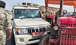रेत माफिया का भौकाल-SDM की गाड़ी को मारी ट्रैक्टर की टक्कर रेत माफिया का भौकाल-SDM की गाड़ी को मारी ट्रैक्टर की टक्कर