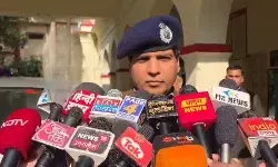 मुस्लिम युवक के साथ लापता युवती को पुलिस ने खोज निकाला-1800 किमी... मुस्लिम युवक के साथ लापता युवती को पुलिस ने खोज निकाला-1800 किमी...