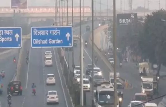 सांसों पर संकट बरकरार-कई इलाकों में एक्यूआई 400 के पार सांसों पर संकट बरकरार-कई इलाकों में एक्यूआई 400 के पार