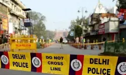 सात राज्यों में छापा- डिजिटल फ्रॉड करने वाले गिरोह के 10 ठग गिरफ्तार सात राज्यों में छापा- डिजिटल फ्रॉड करने वाले गिरोह के 10 ठग गिरफ्तार