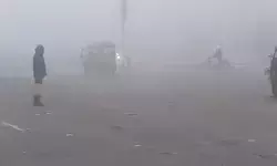 सर्दी का सितम जारी- गाड़ियों पर जमीन बर्फ-स्कूलों में 5 जनवरी तक छुट्टी