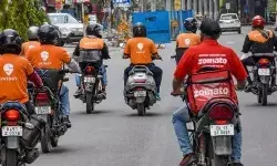 नए साल से पहले डिलीवरी वर्कर्स की हड़ताल - स्विगी, जोमैटो, अमेजन...