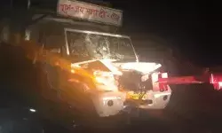 ट्रक में घुसी बाइक- पूरा परिवार खत्म-ड्राइवर फरार