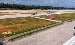 CDS ने एयर फोर्स के बेस पर किया अपग्रेडेड रनवे का उद्घाटन