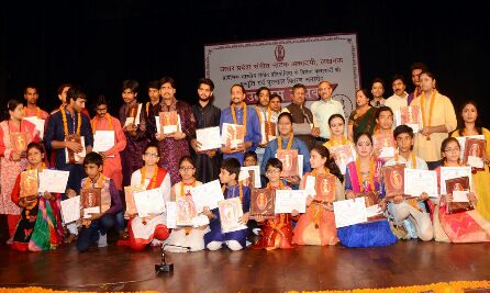 संस्कृति विभाग से प्रस्ताव प्राप्त कर राजधानी के प्रेक्षागृहों का होगा कायाकल्पः देवेन्द्र चौधरी