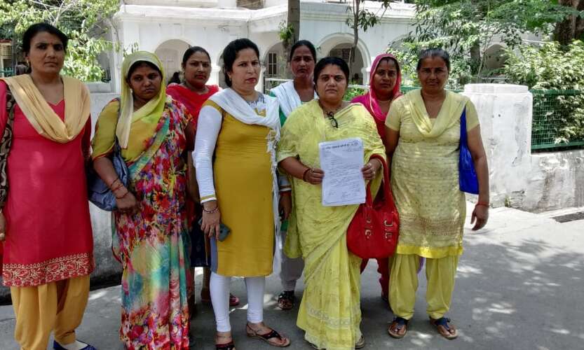 आंगनबाडी कार्यकत्रियों की मांग, प्रोत्साहन राशि नहीं मानदेय चाहिए
