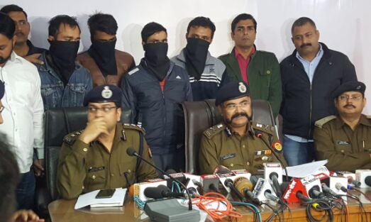 एडीजी प्रशांत कुमार के नेतृत्व में गाजियाबाद पुलिस का गुडवर्क, 26 दिन में खोली ढाई करोड़ की डकैती